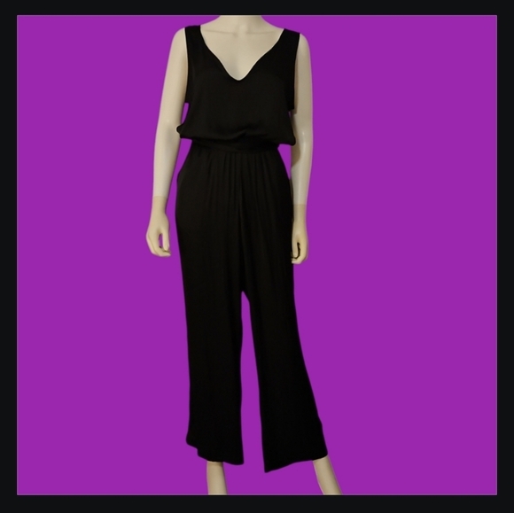 GAP Black Satin Sleeveless V-Neck Tie Waist Formal Jumpsuit Large Petite - Picture 1 of 13